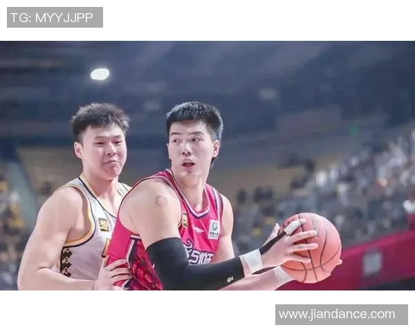 CBA本土控卫震撼联盟转会市场创历史新纪录转会费引发热议